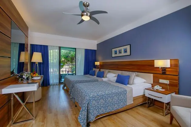 https://images.etstur.com/imgproxy/resize/2560x1440/files/images/hotelImages/etsrooms/236/Limak_Atlantis_De_Luxe_Hotel___Resort_20250703093215_3.jpg