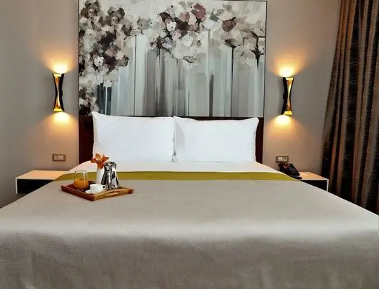 Deluxe Tek Büyük Yataklı Oda, 1 Yatak Odası, Sigara İçilmez, Dağ Manzaralı