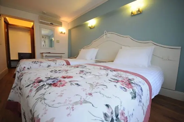 Standart Oda, Şehir Manzaralı