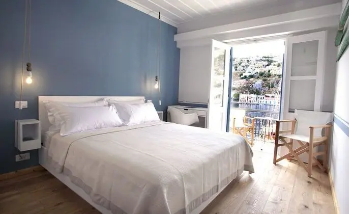 Tek Büyük Yataklı Oda, Balkon