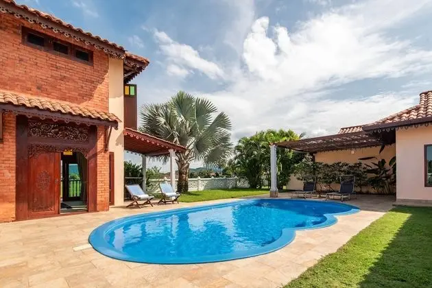 Anggun Villa
