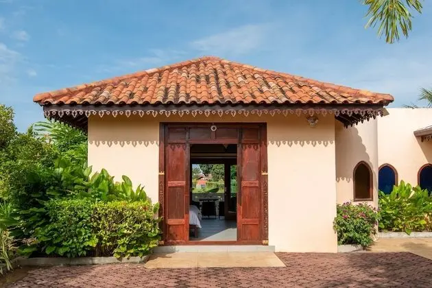Anggun Villa
