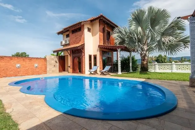 Anggun Villa