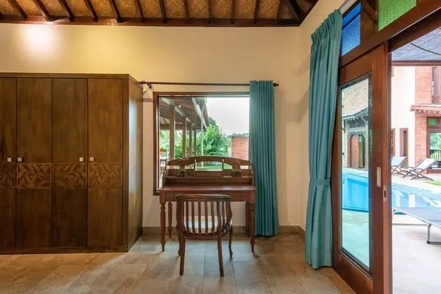 Anggun Villa
