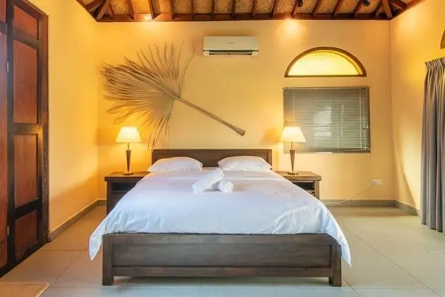 Anggun Villa