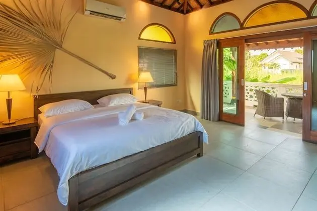 Anggun Villa