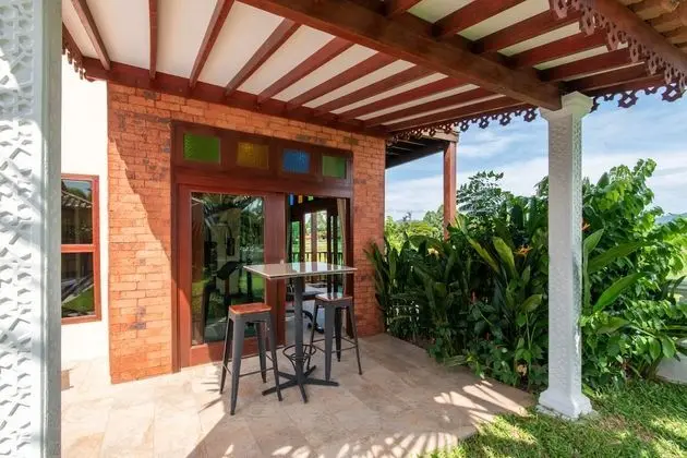 Anggun Villa
