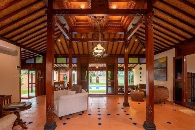 Anggun Villa