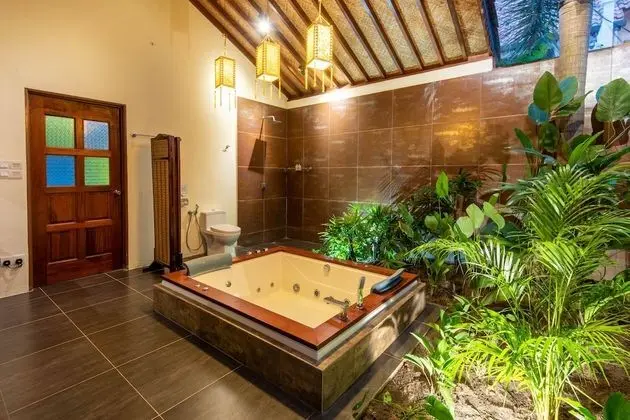 Anggun Villa