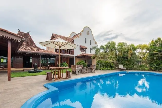 Bantul Villa