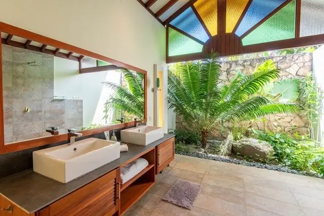 Bayly Villa