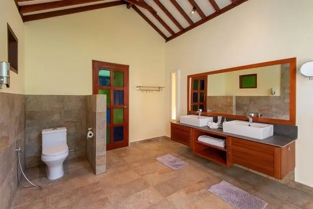 Bayly Villa