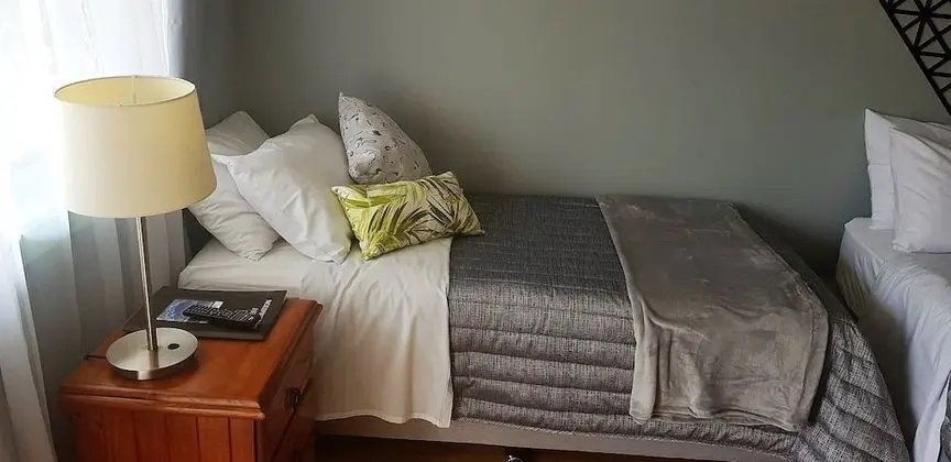 İki Ayrı Yataklı Oda (Down Stairs)