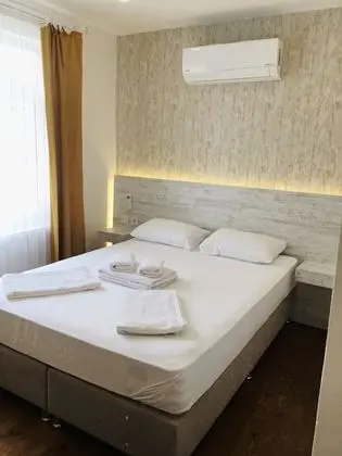 Basic Tek Büyük Yataklı Oda, Şehir Manzaralı