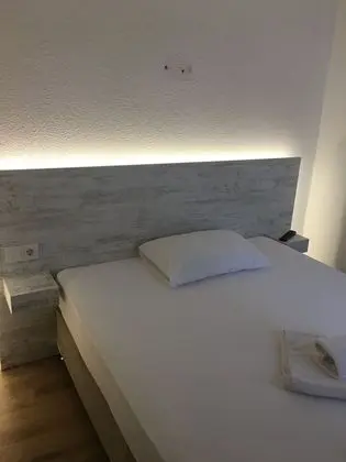 Basic Tek Büyük Yataklı Oda, Şehir Manzaralı