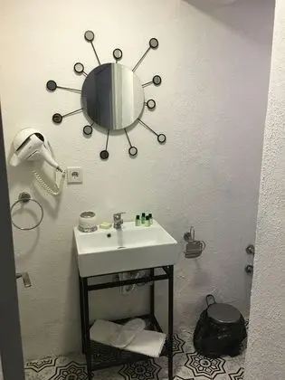 Basic Tek Büyük Yataklı Oda, Şehir Manzaralı