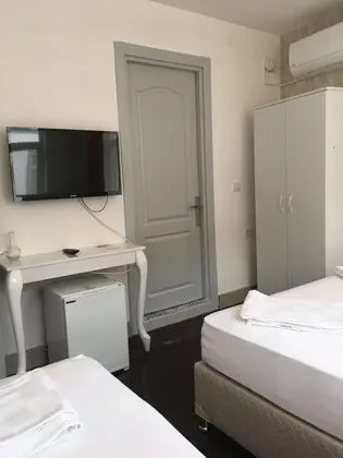 Basic Üç Kişilik Oda, Şehir Manzaralı