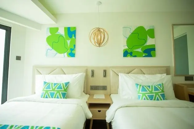 Standard Twin Room (No View)