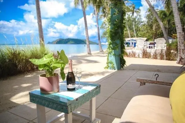 Superior Suite Beachfront Room