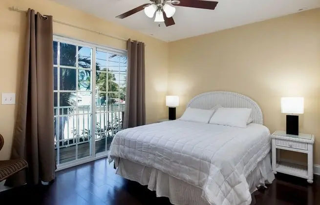 Zane Grey 3 Bedroom 3 Bathroom Townhome (Canal View, Off the Main Property)