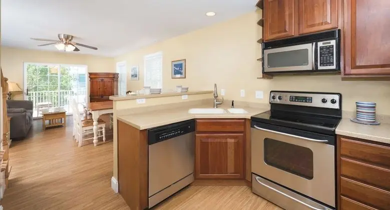 Zane Grey 3 Bedroom 3 Bathroom Townhome (Canal View, Off the Main Property)