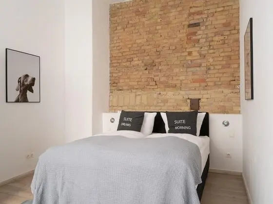 Apart Daire, 1 Büyük (Queen) Boy Yatak ve Çekyat (Berlin Kopenhagener Str. | One-Bedroo)