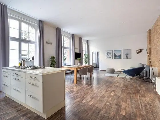 Apart Daire, 1 Büyük (Queen) Boy Yatak ve Çekyat (Berlin Kopenhagener Str. | One-Bedroo)