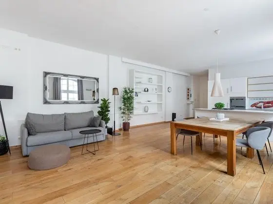 Apart Daire, 1 Büyük (Queen) Boy Yatak ve Çekyat (Berlin Kopenhagener Str. | One-Bedroo)