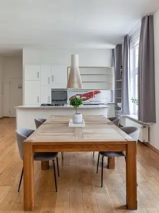 Apart Daire, 1 Büyük (Queen) Boy Yatak ve Çekyat (Berlin Kopenhagener Str. | One-Bedroo)