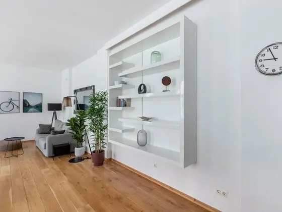 Apart Daire, 1 Büyük (Queen) Boy Yatak ve Çekyat (Berlin Kopenhagener Str. | One-Bedroo)