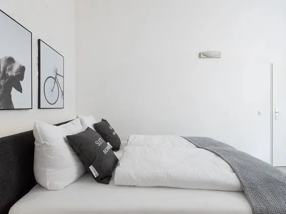 Apart Daire, 1 Büyük (Queen) Boy Yatak ve Çekyat (Berlin Kopenhagener Str. | One-Bedroo)