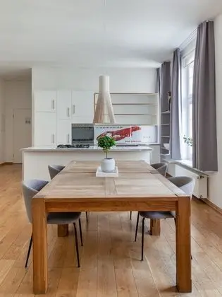 Apart Daire, 1 Büyük (Queen) Boy Yatak ve Çekyat (Berlin Kopenhagener Str. | One-Bedroo)