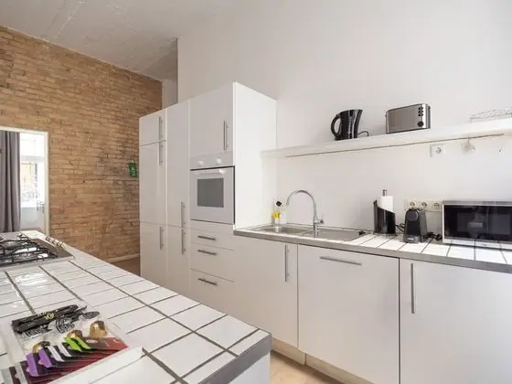 Apart Daire, 1 Büyük (Queen) Boy Yatak ve Çekyat (Berlin Kopenhagener Str. | One-Bedroo)