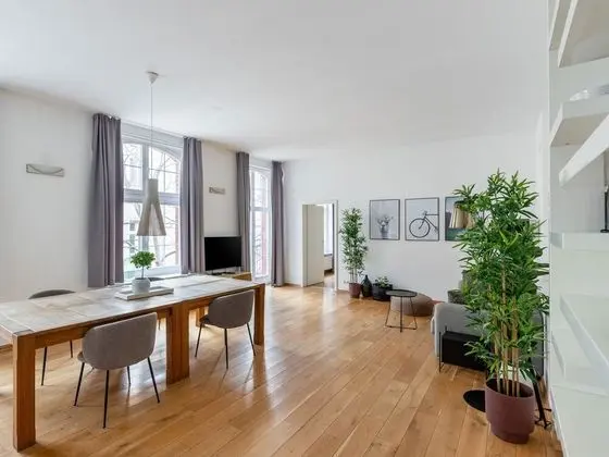 Apart Daire, 1 Büyük (Queen) Boy Yatak ve Çekyat (Berlin Kopenhagener Str. | One-Bedroo)