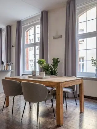 Apart Daire, 1 Büyük (Queen) Boy Yatak ve Çekyat (Berlin Kopenhagener Str. | One-Bedroo)