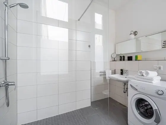 Apart Daire, Birden Çok Yatak (Berlin Neue Straße | One-bedroom Suit)