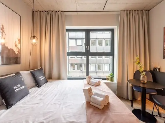 Economy Suite