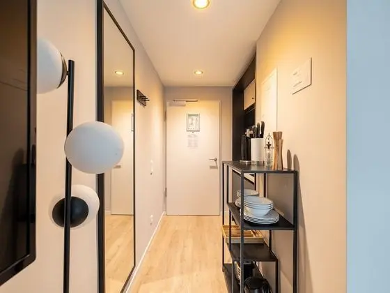 Economy Suite