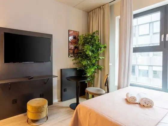 Queen Room