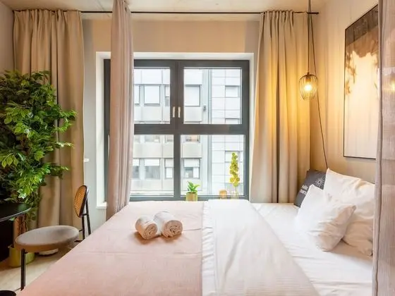 Queen Room