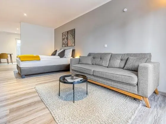 Apart Daire, 1 Büyük (Queen) Boy Yatak (Essen Kibbelstr | Suite XL + Sofa Bed)