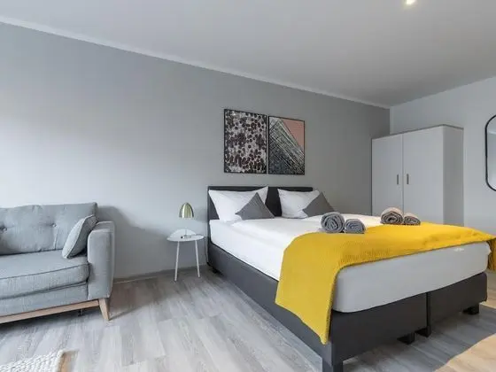 Apart Daire, 1 Büyük (Queen) Boy Yatak ve Çekyat (Essen Kibbelstr | Suite XL + Sofa Bed)