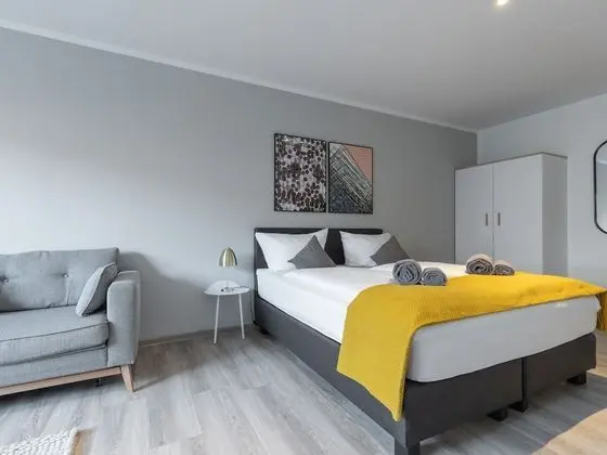 Apart Daire, 1 Büyük (Queen) Boy Yatak ve Çekyat (Essen Kibbelstr | Suite XL + Sofa Bed)