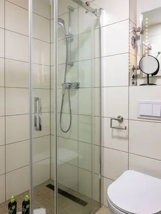 Single Suite S