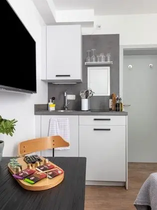Single Suite S (Ground Floor)