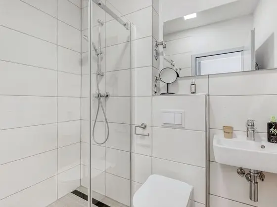 Single Suite S (Ground Floor)