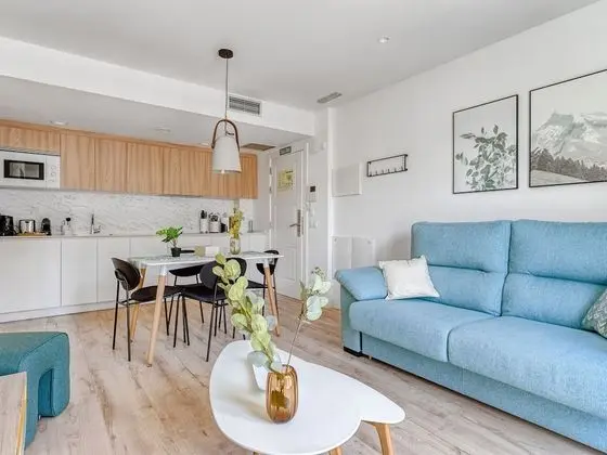 Apart Daire (limehome Haro | 1-Bedroom Apartment w)