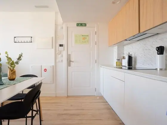 Apart Daire (limehome Haro | One-Bedroom Apartment)