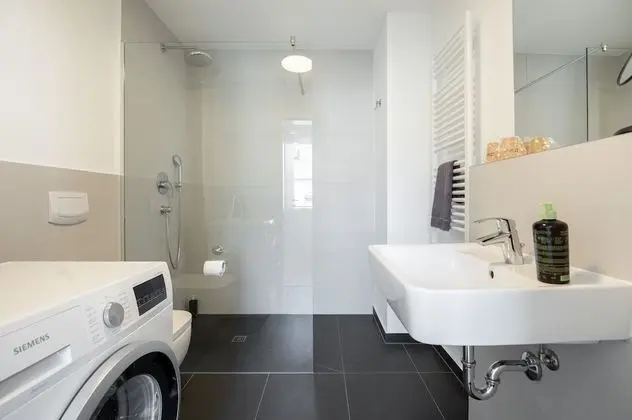 Apart Daire, 1 Büyük (Queen) Boy Yatak (limehome Leipzig Jahnallee | Suite M )
