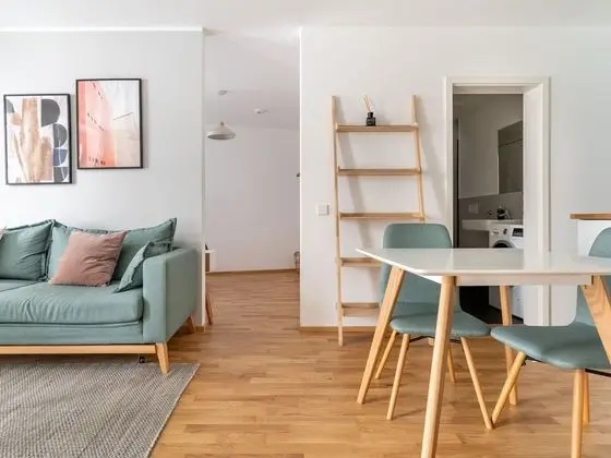 Apart Daire, 1 Büyük (Queen) Boy Yatak ve Çekyat (limehome Leipzig Jahnallee | Suite L )